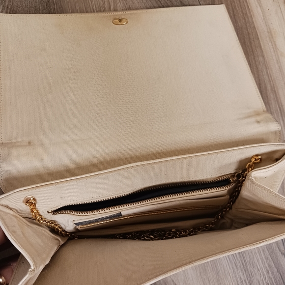 Vintage Caprice purse S/M size - Picture 7 of 8